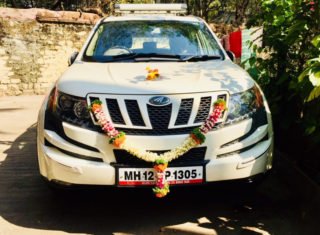 Mahindra XUV 500 w8 Autogenius Sagar shinde