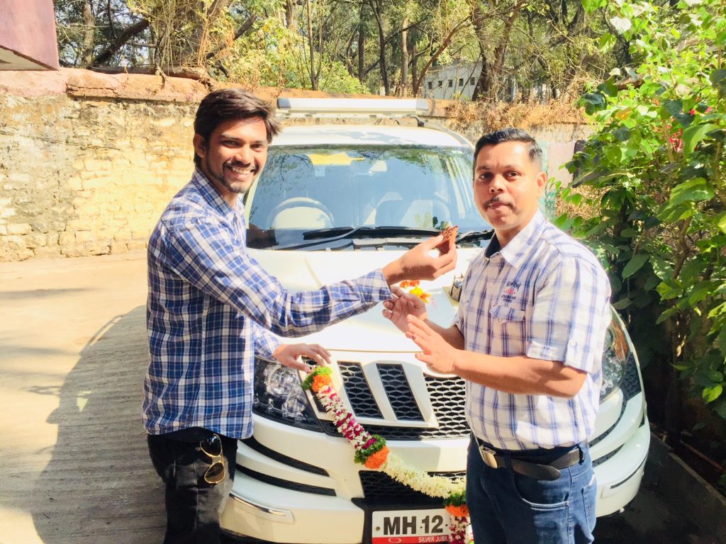 Mahindra XUV 500 w8 Autogenius Sagar shinde