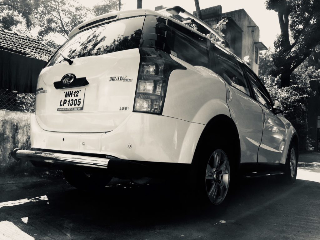 Mahindra XUV 500 w8 Autogenius Sagar shinde